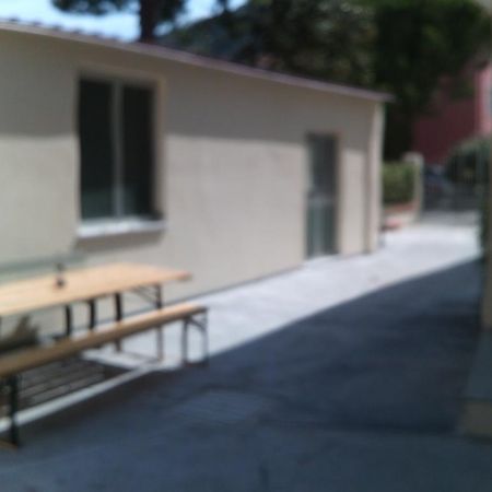 Nina Casa Vacanze 피날레리구레 외부 사진